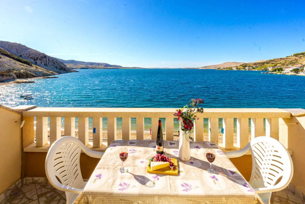 Kustic At The Beach Metajna Exterior foto