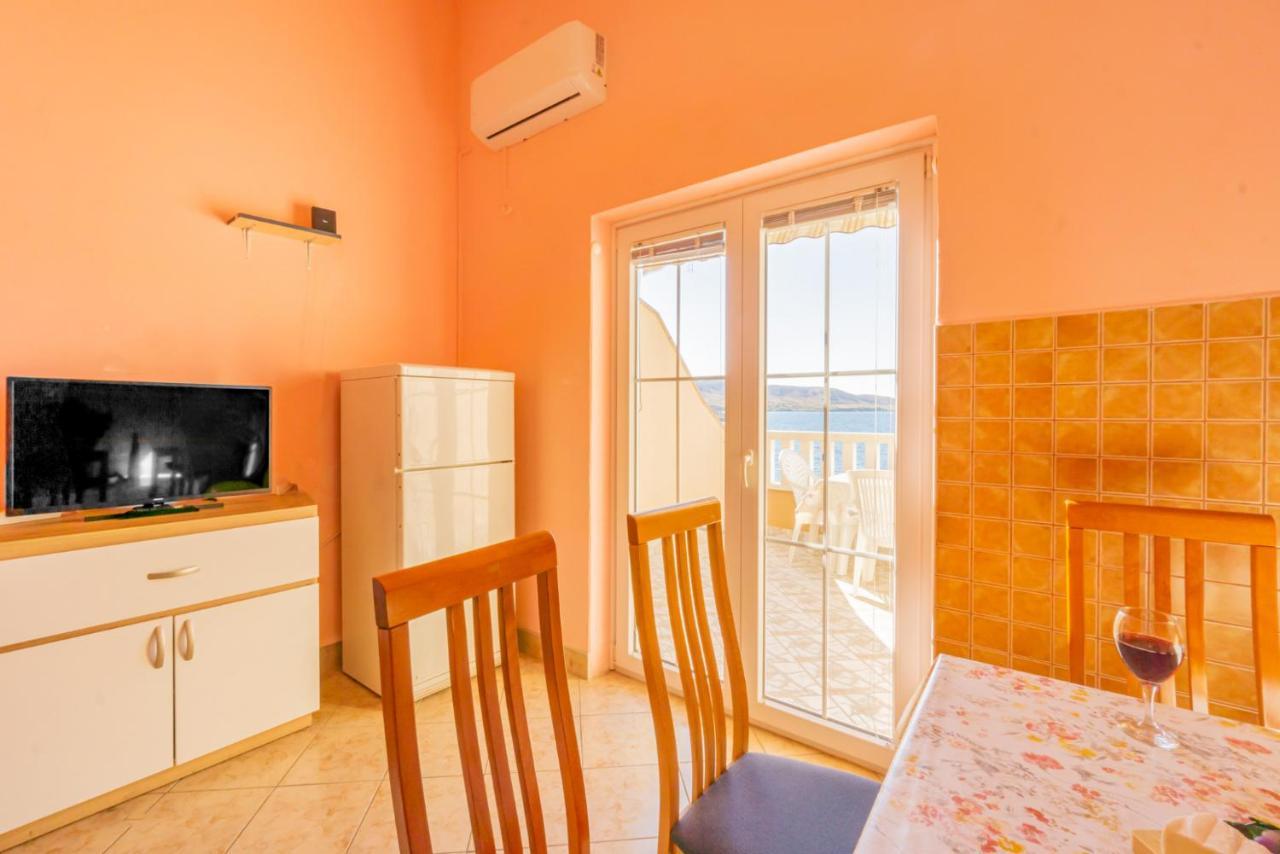 Kustic At The Beach Metajna Exterior foto